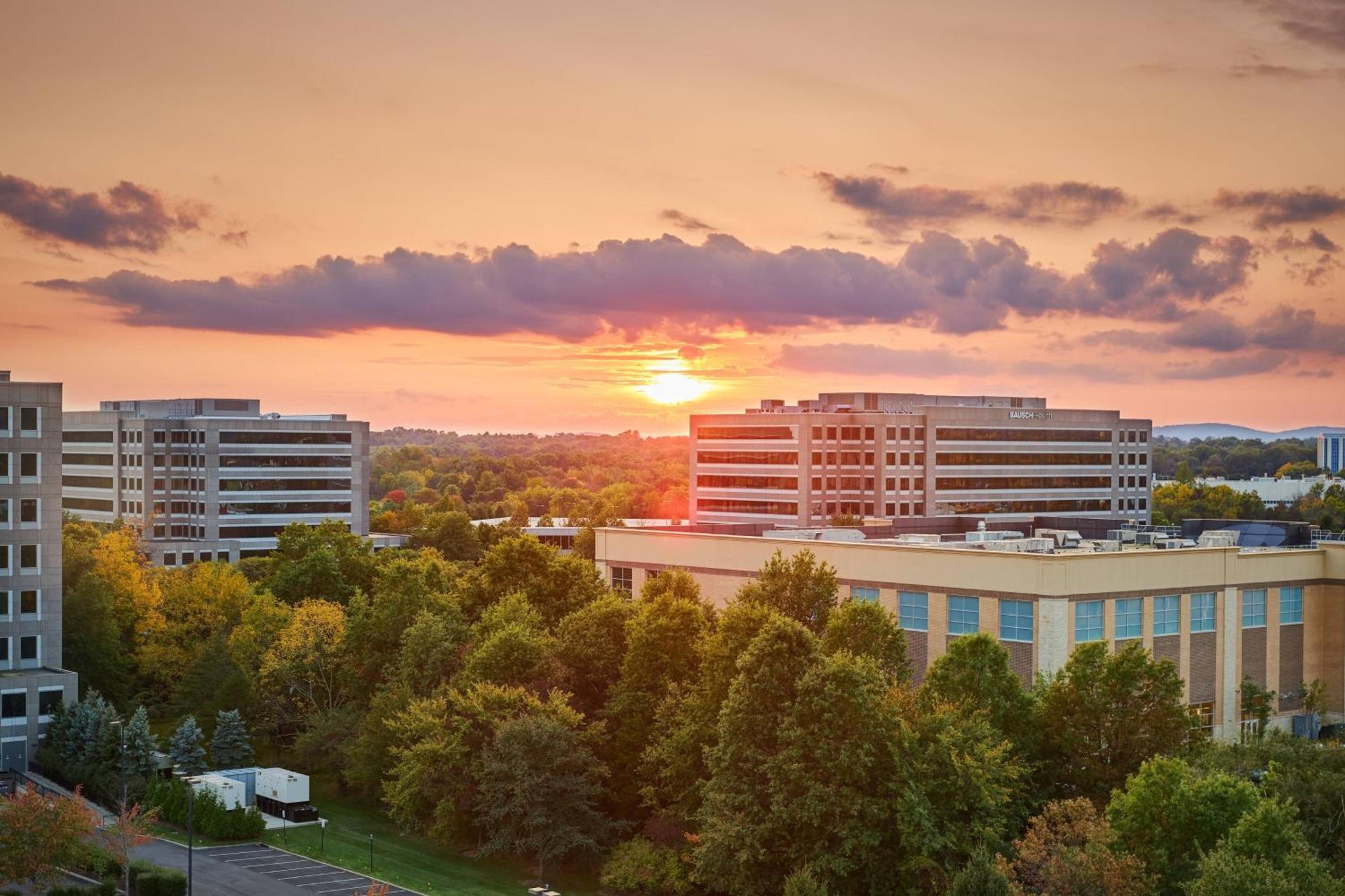 Ac Hotel By Marriott Bridgewater Exterior photo